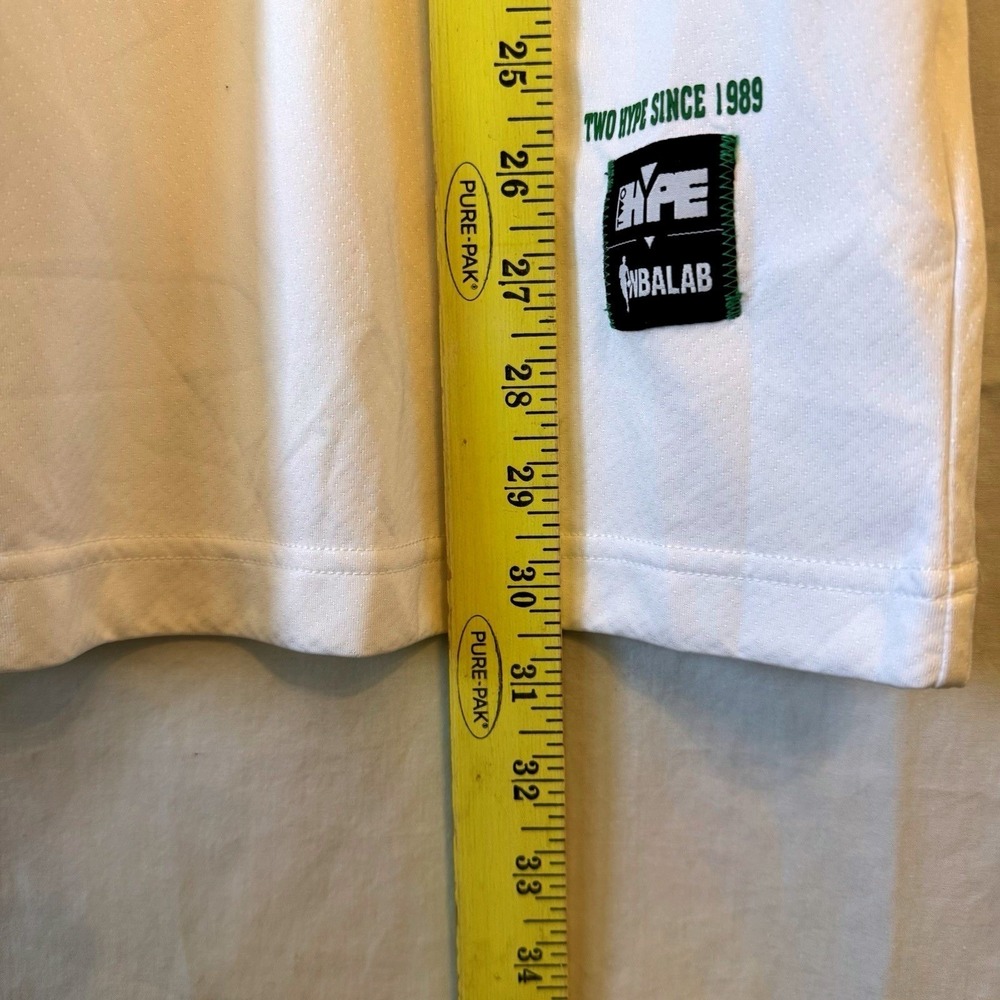 Two Hype NBALAB Boston‎ Celtics Shirt Large White Green Graphic Jersey Tee - Picture 6 of 7